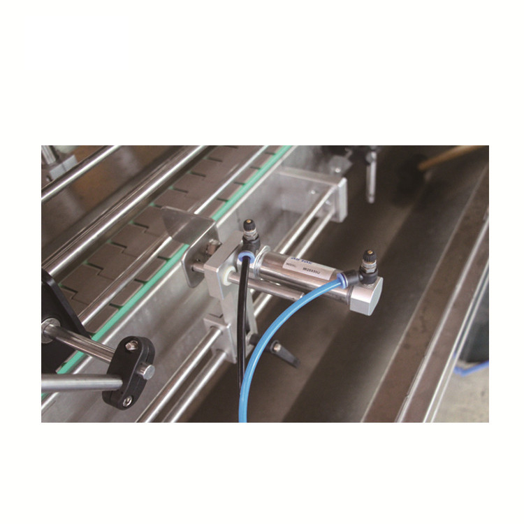 Best-Price-Automatic-disinfectant-filling-machine Best-Price-Automatic-disinfectant-filling-machine