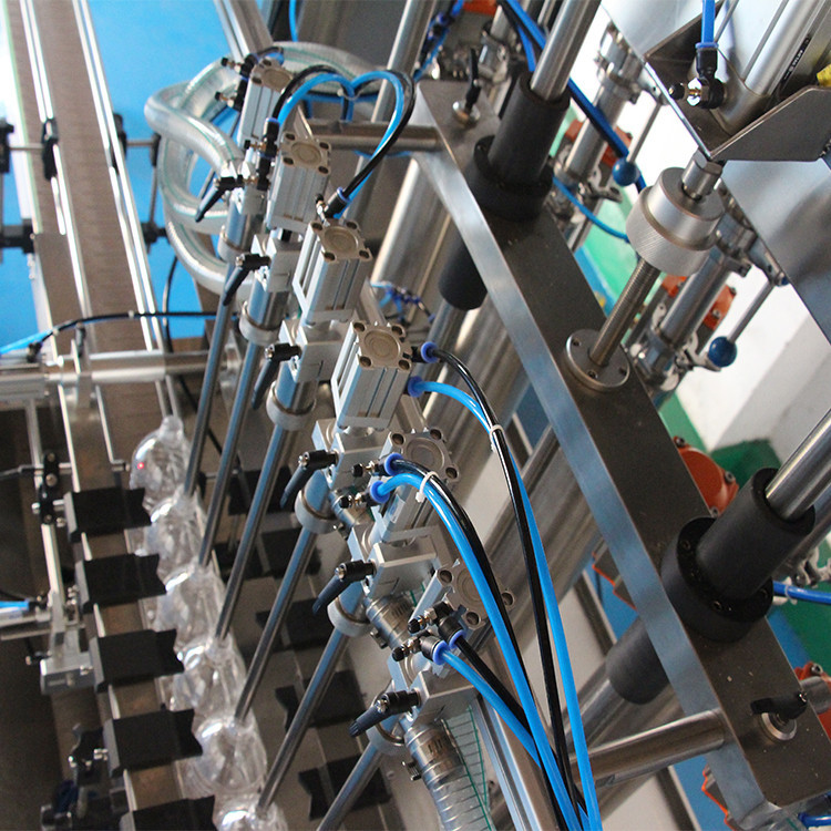 د تیلو ډکولو ماشین